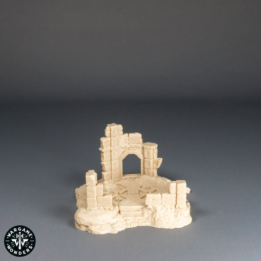 Small Ruin – Raven Peak
