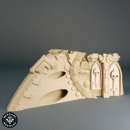 Gotisches SciFi Raumschiffwrack Nasensektion