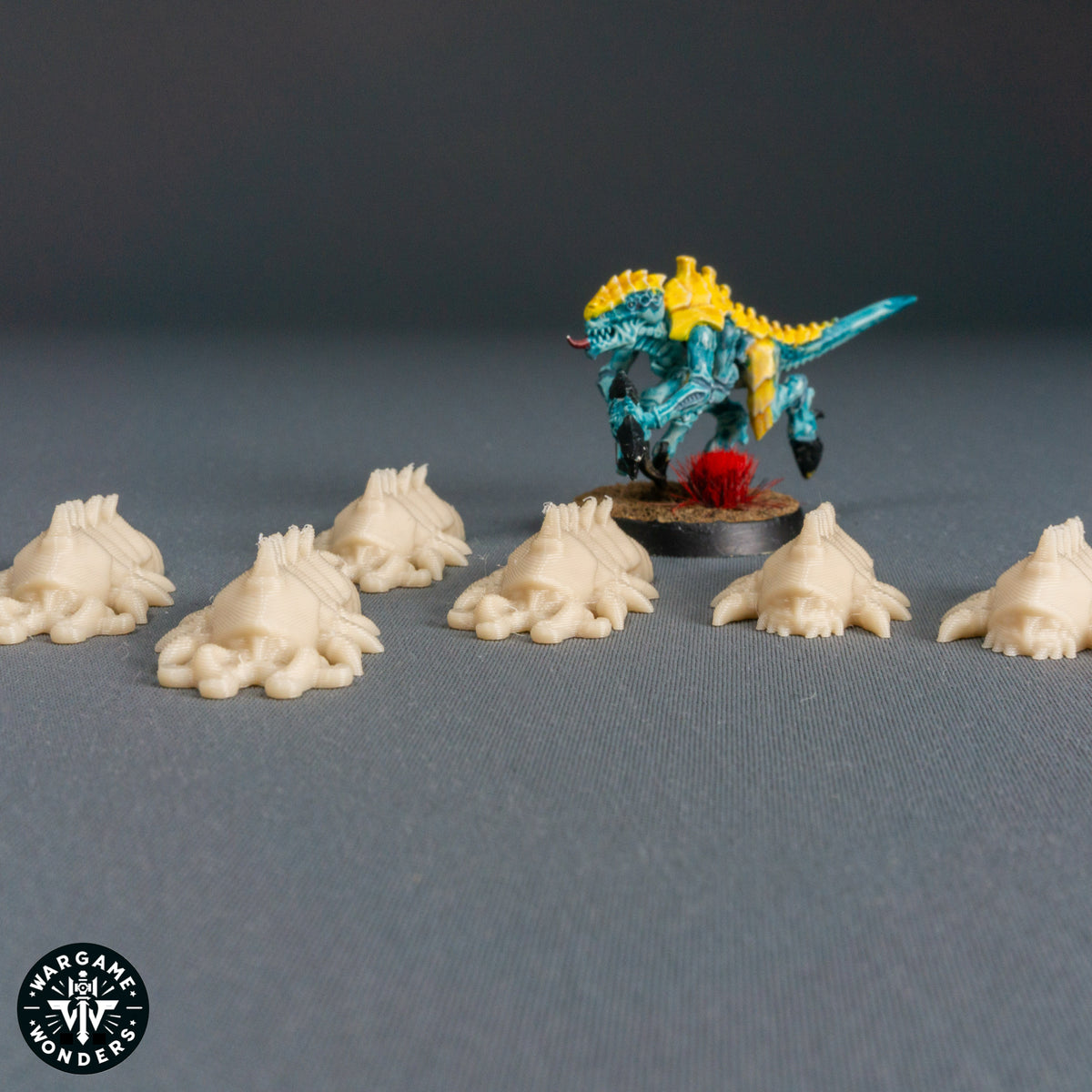 A Dozen Brood Larvaes - Broodswarm Hive