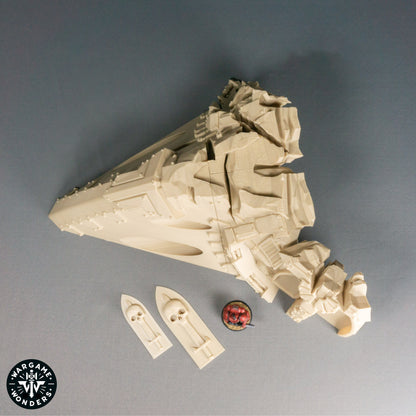 Gotisches SciFi Raumschiffwrack Nasensektion